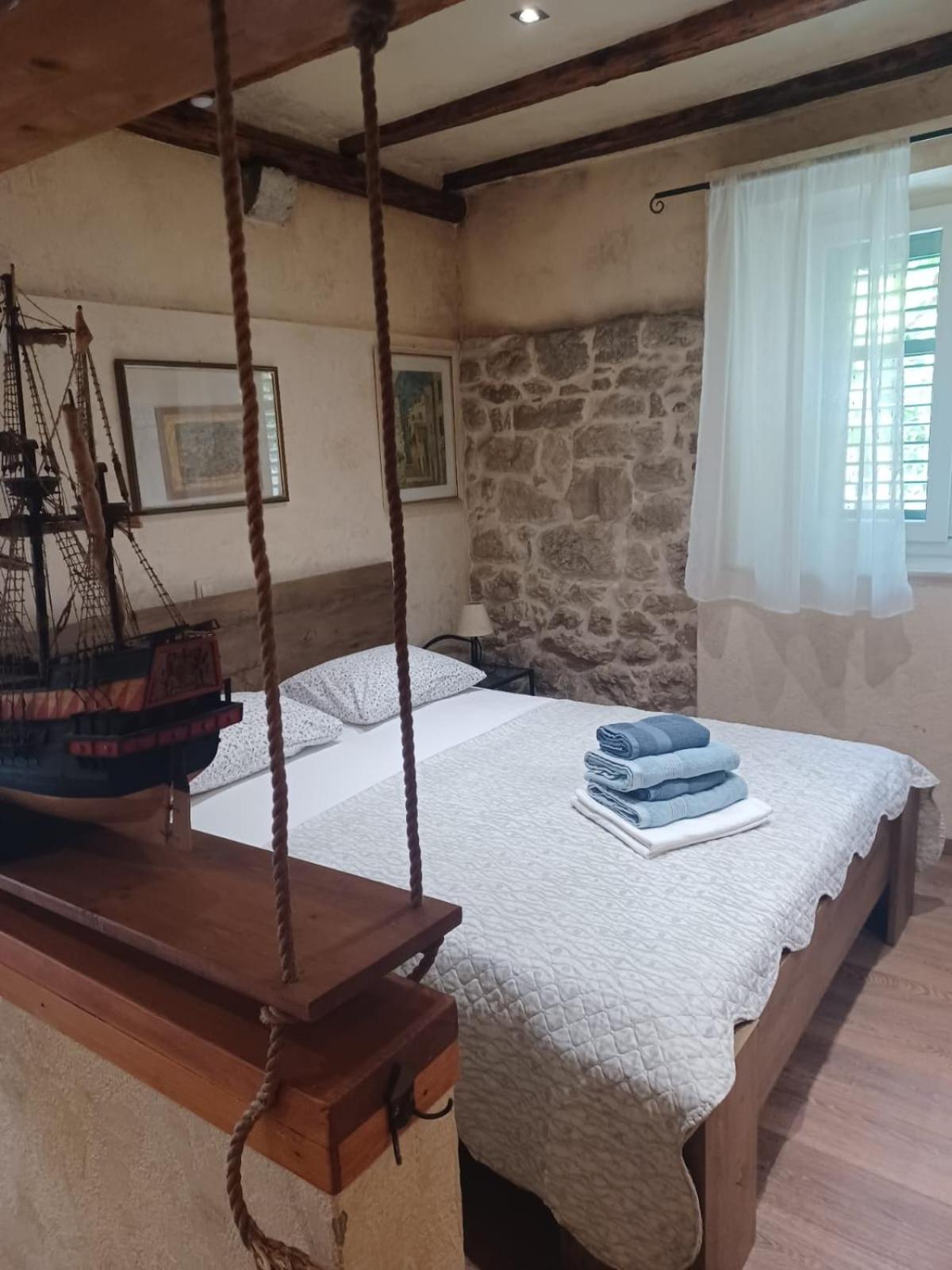 Apartment Romantic Old Town Makarska