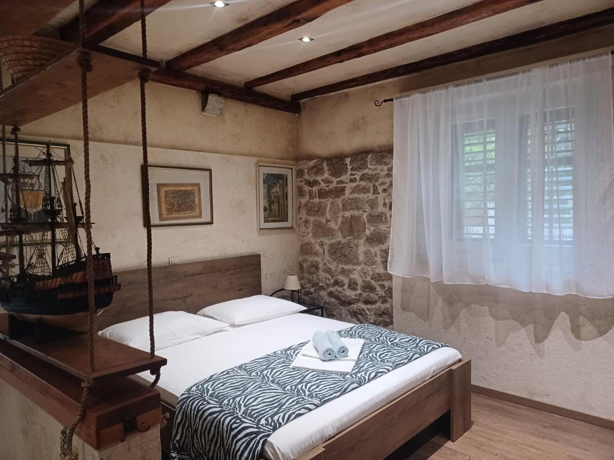 Apartment Romantic Old Town *
